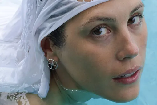 Ирина Горбачева снялась полностью обнаженной на Бали Ирина Горбачева снялась полностью обнаженной на Бали