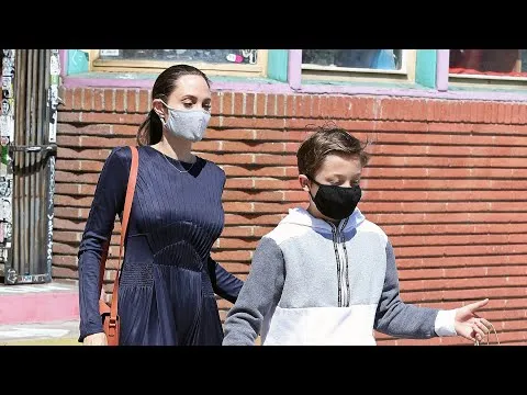 Нажми и смотри