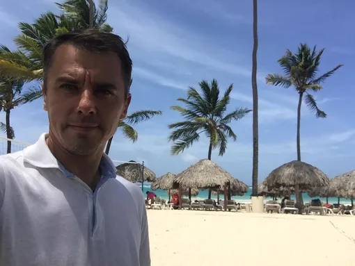 Актер Игорь Петренко завел страницу в соцсети незадолго до рождения третьей дочери Игорь Петренко биография