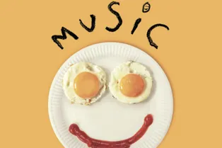 Режиссерский дебют Сии «Music» получил две номинации на «Золотой Глобус»