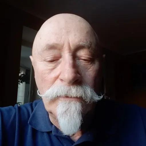 Григорий Остер