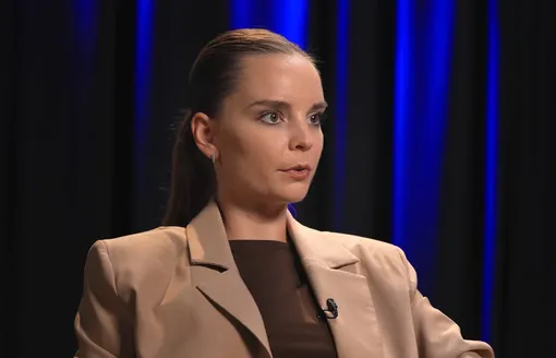 Дина Аверина высказалась о конфликте с Яной Кошкиной Дина Аверина высказалась о конфликте с Яной Кошкиной