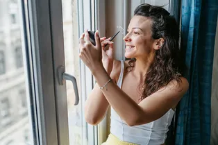 Крестики без ноликов: эту шикарную технику красивого макияжа бровей освоит каждая Крестики без ноликов: эту шикарную технику красивого макияжа бровей освоит каждая