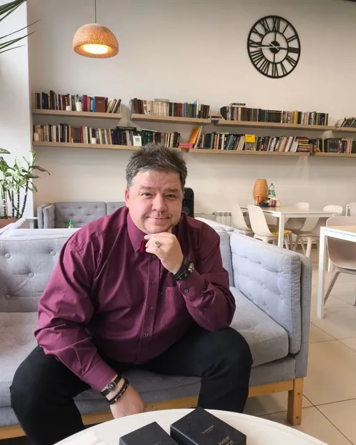 Олег Чазов раскритиковал духи певицы Олег Чазов раскритиковал духи певицы