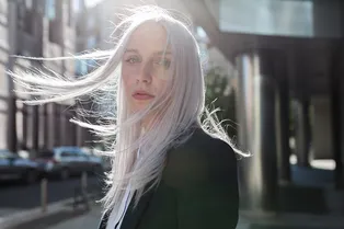 9 шампуней для седых волос: не только для блондинок 9 шампуней для седых волос: не только для блондинок