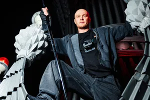 Юра Борисов покорил «Космос» в честь выхода «Девятой планеты» Юра Борисов покорил «Космос» в честь выхода «Девятой планеты»