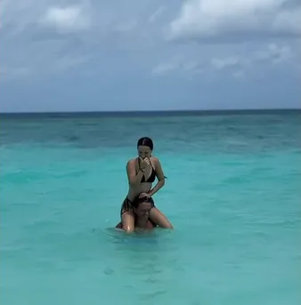 Нажми и смотри