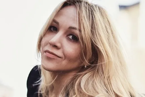 Участница «Фабрики звезд» Елена Терлеева впервые вышла замуж в 40 лет Участница «Фабрики звезд» Елена Терлеева впервые вышла замуж в 40 лет