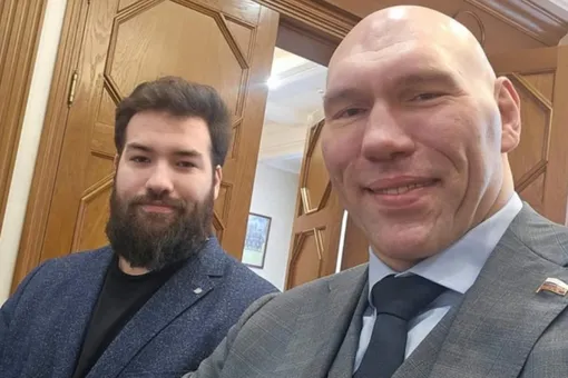 «Мне сказали, хватит»: сын Николая Валуева объяснил, почему не знакомит родителей с девушкой, которая старше него