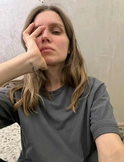 Дарья Мельникова призналась, что устала на мероприятии Дарья Мельникова призналась, что устала на мероприятии