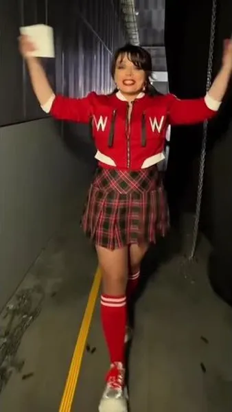 Нажми и смотри