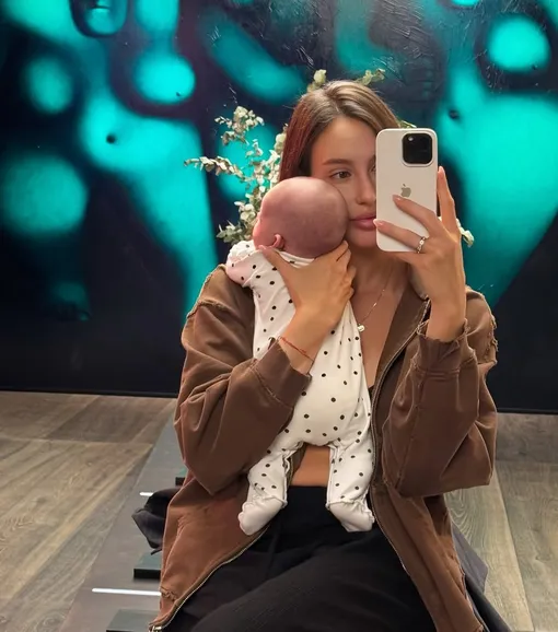 Валентина Иванова с дочерью Эммой