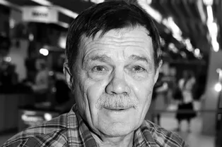 Умер от тяжелой болезни актер сериалов «Ликвидация» и «Глухарь» Юрий Лопарев Умер от тяжелой болезни актер сериалов «Ликвидация» и «Глухарь» Юрий Лопарев