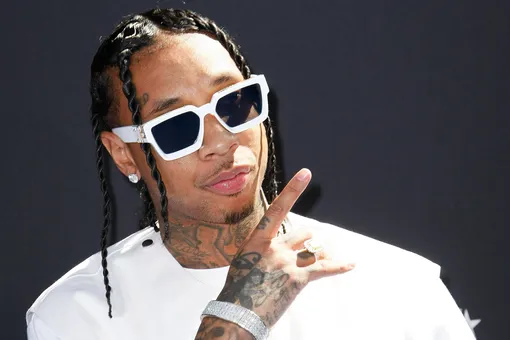 Американский рэпер Tyga выступил на свадьбе сына миллиардера Игоря Алтушкина в России Американский рэпер Tyga выступил на свадьбе сына миллиардера Игоря Алтушкина в России