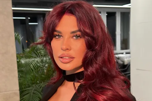 «Эскортницы, тут чей-то клиент потерялся»: Ирина Пинчук жестко высмеяла бывшего мужа, навестившего ее в клинике «Эскортницы, тут чей-то клиент потерялся»: Ирина Пинчук жестко высмеяла бывшего мужа, навестившего ее в клинике