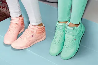 Reebok перевыпустил женские кроссовки Freestyle HI Reebok перевыпустил женские кроссовки Freestyle HI