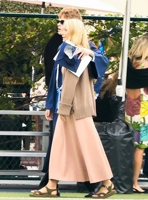 Гвинет Пэлтроу с сыном Мозесом