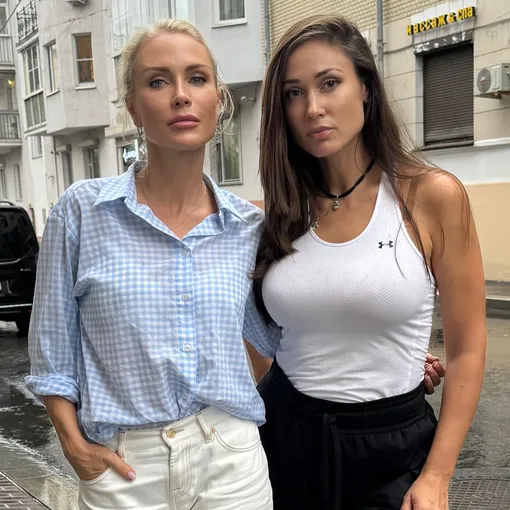 Катя Гордон и Елена Товстик