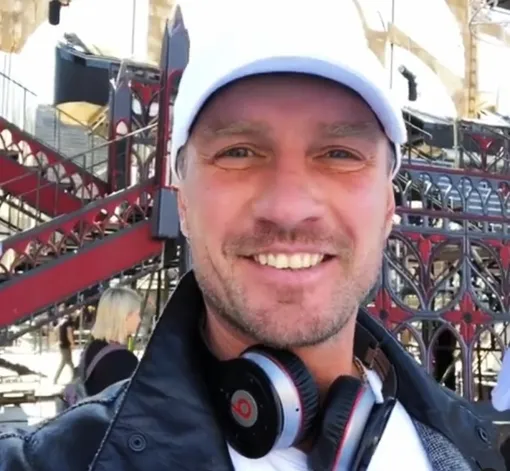 Медики заявили о положительной динамике в состоянии Романа Костомарова