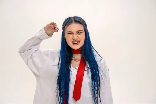 Соня Сафарова