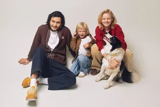 «Волшебная находка»: Саша Бортич показала забавные снимки с 27-летним бойфрендом и сыном от бывшего мужа «Волшебная находка»: Саша Бортич показала забавные снимки с 27-летним бойфрендом и сыном от бывшего мужа