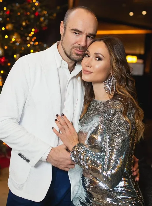 Роман и Елена развелись 30 сентября 2025 г.