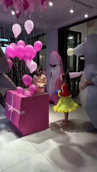 Нажми и смотри