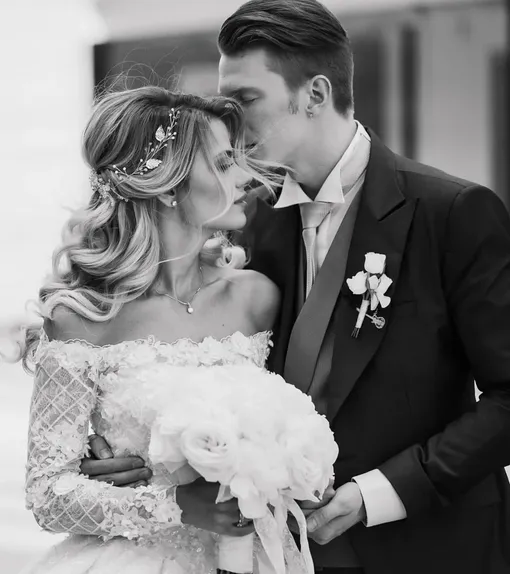 Пара поженилась в 2017 году