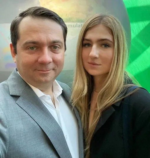 Андрей Чибис и его дочь Лиза