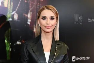 Ольга Орлова, Надежда Михалкова, Елизавета Базыкина, Оксана Федорова не сидят дома: светский дайджест Ольга Орлова, Надежда Михалкова, Елизавета Базыкина, Оксана Федорова не сидят дома: светский дайджест