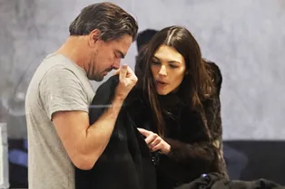 Доверился личному стилисту: Виттория Черетти выбрала для Леонардо ДиКаприо одежду в бутиках Нью-Йорка Доверился личному стилисту: Виттория Черетти выбрала для Леонардо ДиКаприо одежду в бутиках Нью-Йорка