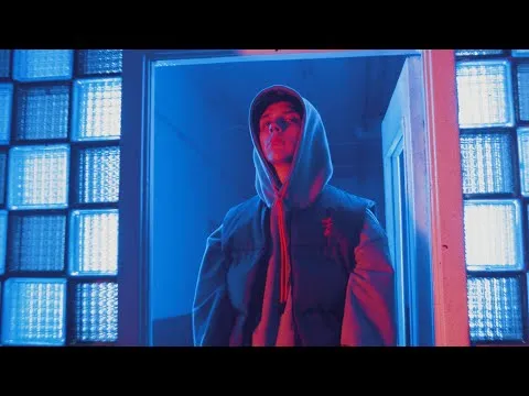 Нажми и смотри