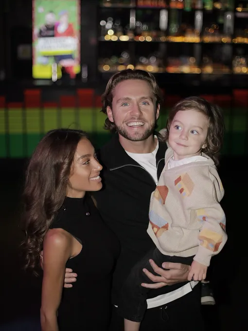 Владу Соколовскому с женой угрожают расправой с сыном