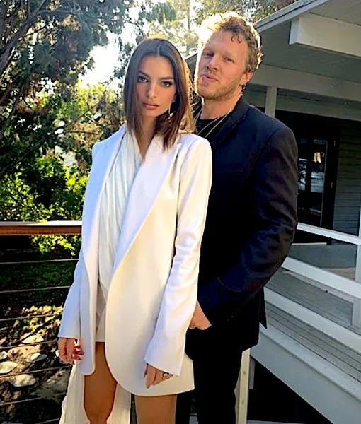 Супруги стараются бывать на светских мероприятиях вместе