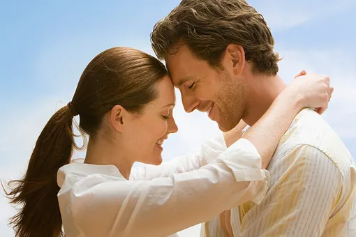 Момент любви: 12 историй о том, как люди влюблялись друг в друга Момент любви: 12 историй о том, как люди влюблялись друг в друга