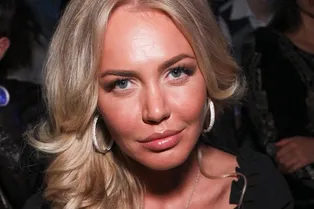 Маша Малиновская боится, что скрывающийся от алиментов бывший муж нападет на нее Маша Малиновская боится, что скрывающийся от алиментов бывший муж нападет на нее