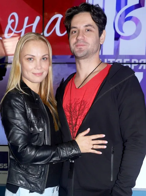 Татьяна Арнтгольц пять лет прожила в браке с Марком Богатыревым Татьяна Арнтгольц пять лет прожила в браке с Марком Богатыревым