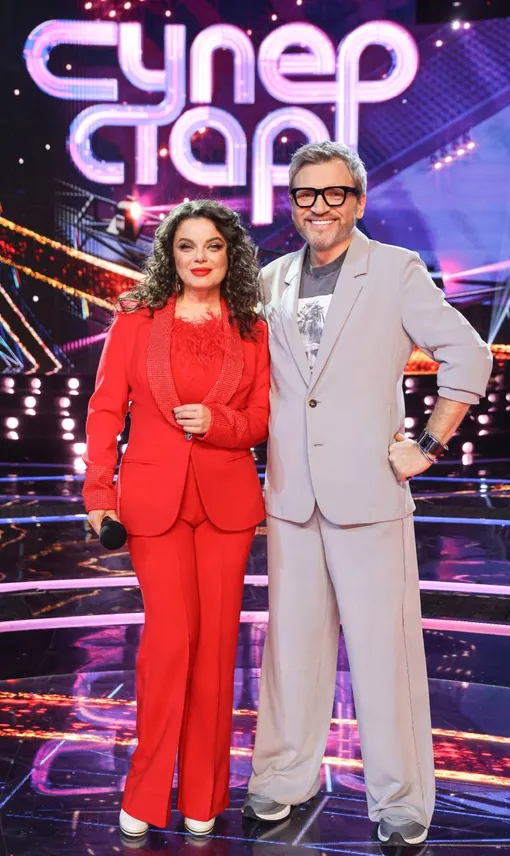 Ведущие шоу «Суперстар! Битва сезонов» Наташа Королёва и Вадим Такмене