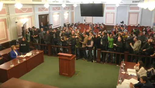 Суд встал на сторону Полины Лурье