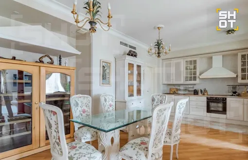 Квартиру певицы Славы купили за 120 млн рублей