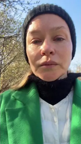 Нажми и смотри