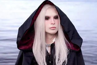 25-летний аргентинец тратит тысячи долларов, чтобы быть похожим на эльфа