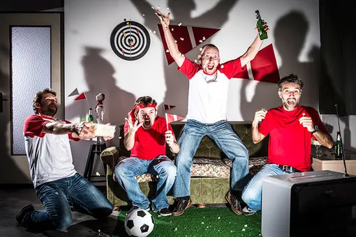 Просто мундиаль какой-то! Почему мужчины-болельщики невыносимы Просто мундиаль какой-то! Почему мужчины-болельщики невыносимы