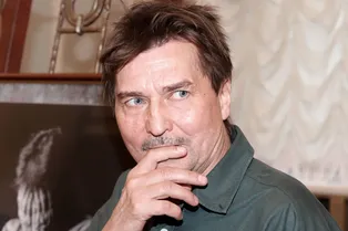 Вдова Юрия Бутусова: «Достойной возможности похоронить мужа в Санкт-Петербурге найдено не было» Вдова Юрия Бутусова: «Достойной возможности похоронить мужа в Санкт-Петербурге найдено не было»