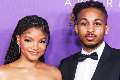 Бывший муж звезды «Русалочки» Холли Бейли добивается запрета на вывоз их ребенка за границу