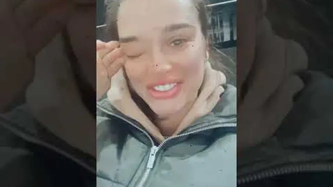 Нажми и смотри