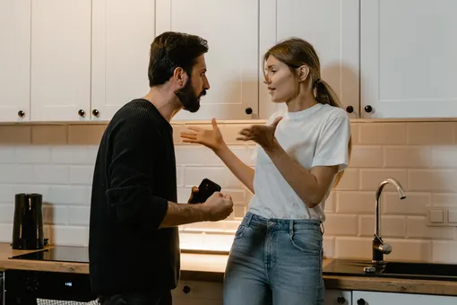 «Синдром Отелло»: как отличить обычную ревность от болезни «Синдром Отелло»: как отличить обычную ревность от болезни