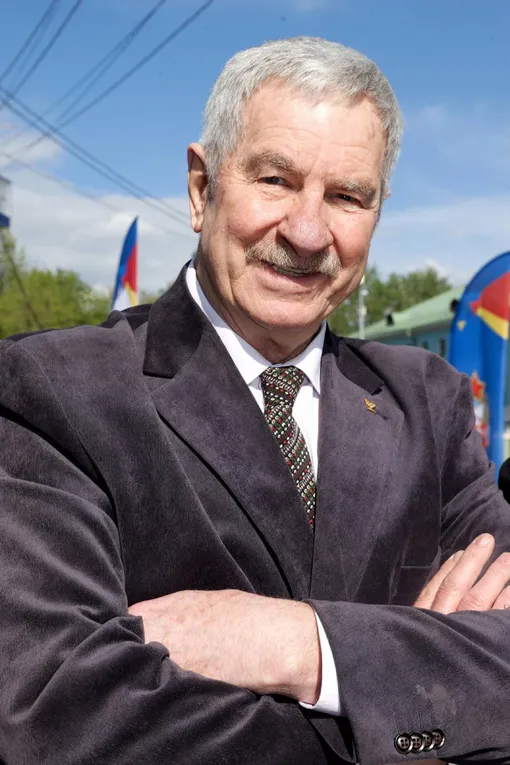 Иван Едешко на праздновании 100-летнего юбилея ЦСКА. Театр Российской армии, Москва. 29 апреля 2023 года Иван Едешко на праздновании 100-летнего юбилея ЦСКА. Театр Российской армии, Москва. 29 апреля 2023 года