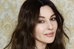 «Я убегала»: Моника Беллуччи призналась, что пережила домогательства мужчин «Я убегала»: Моника Беллуччи призналась, что пережила домогательства мужчин