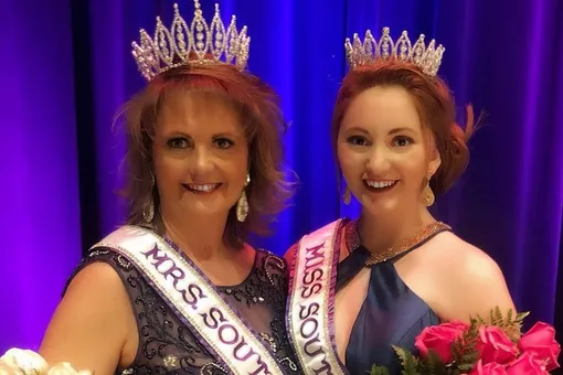 В США мама и дочь одновременно победили в конкурсе красоты В США мама и дочь одновременно победили в конкурсе красоты